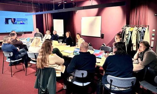 Stamvegutvalget Og Vegdirektøren